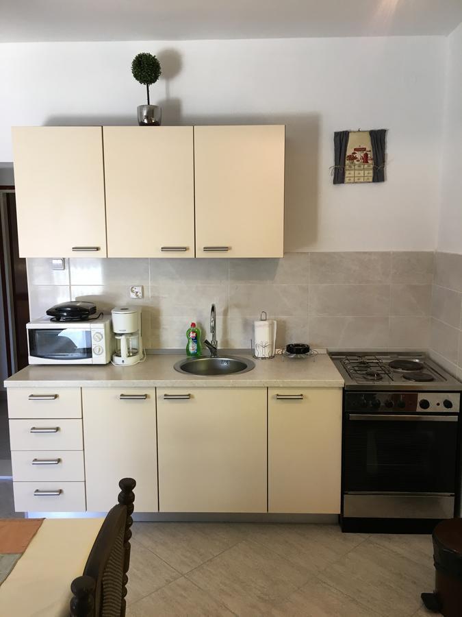 Apartments Kursan Seget Vranjica Eksteriør billede